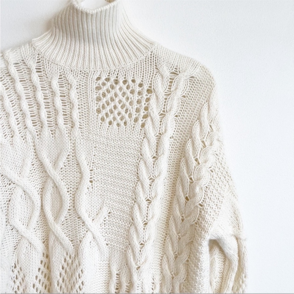 ATHLETA Bedford Chunky Cable Cashmere Wool Turtleneck Sweater – White/Cream, M - Picture 4 of 13